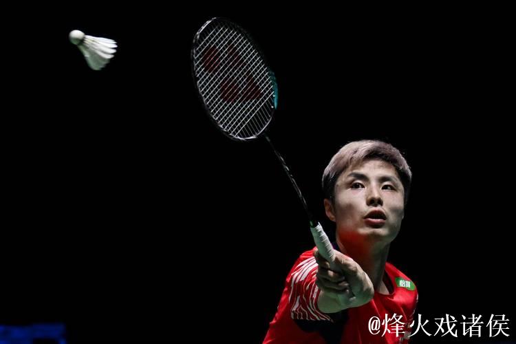 石宇奇伤退马来西亚公开赛 获男单亚军 石宇奇伤退马来西亚公开赛 获男单亚军